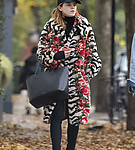 EEW_2019candid_nov3_out_and_about_in_london_001.jpg