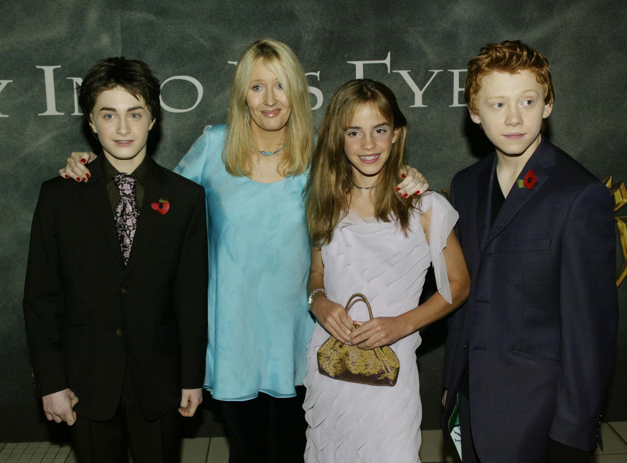 EEW_2002event_nov3_hp_cos_london_premiere_010.jpg