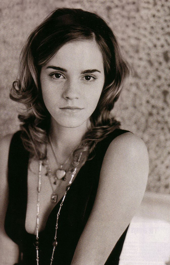 EEW_2005shoot_chloe_mallett_evening_standard_012.jpg