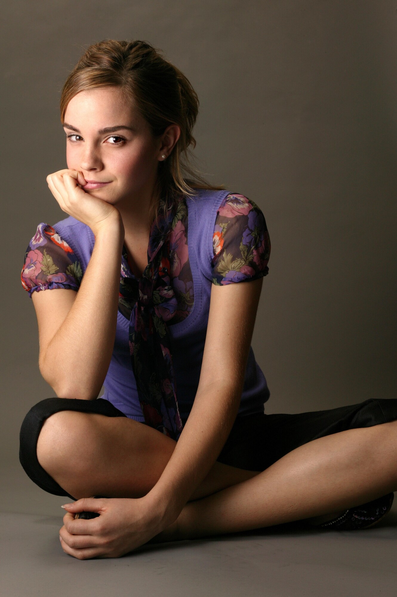 EEW_2005shoot_stephen_sullivan_womens_wear_daily_005.jpg