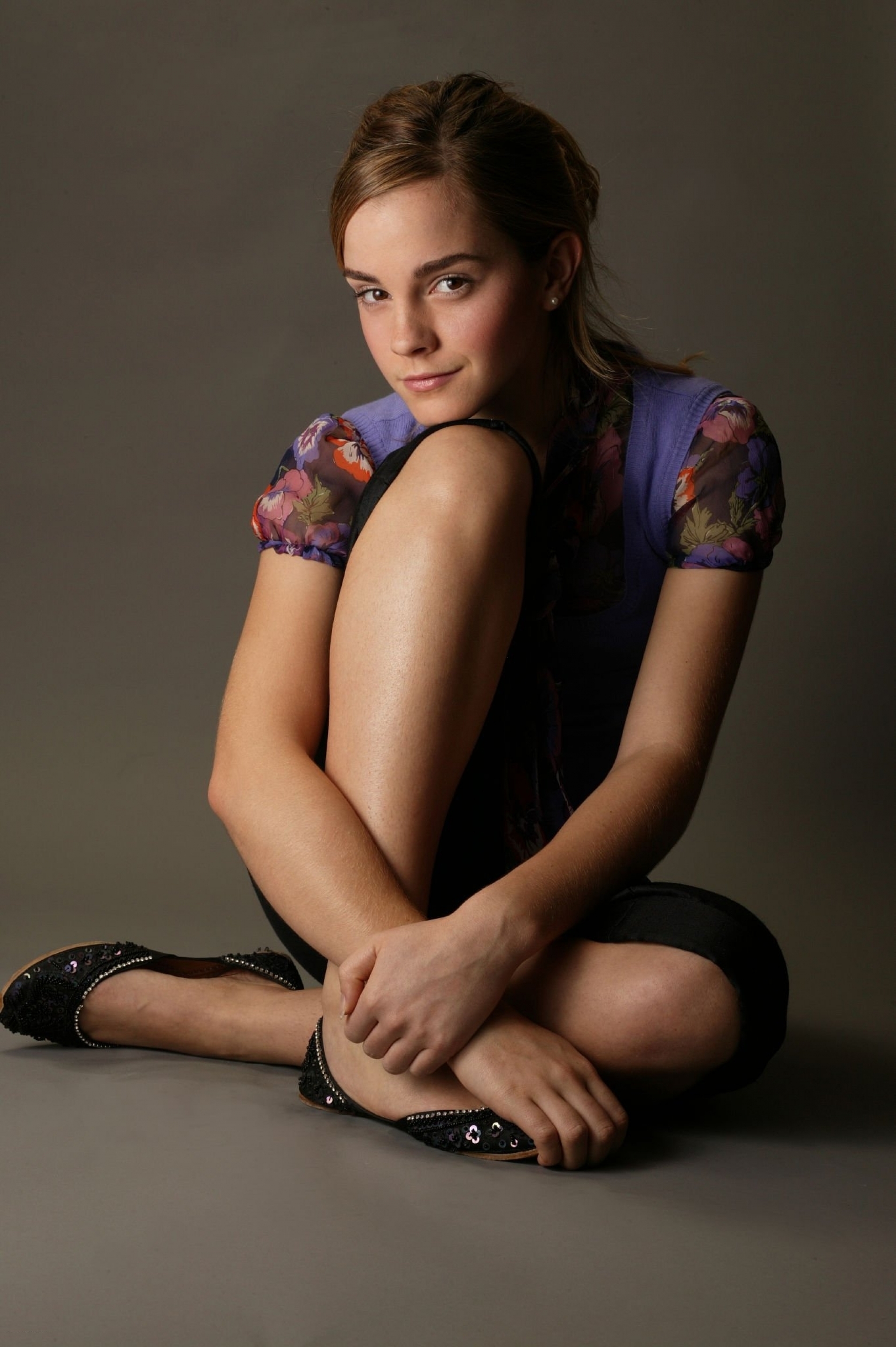 EEW_2005shoot_stephen_sullivan_womens_wear_daily_007.jpg
