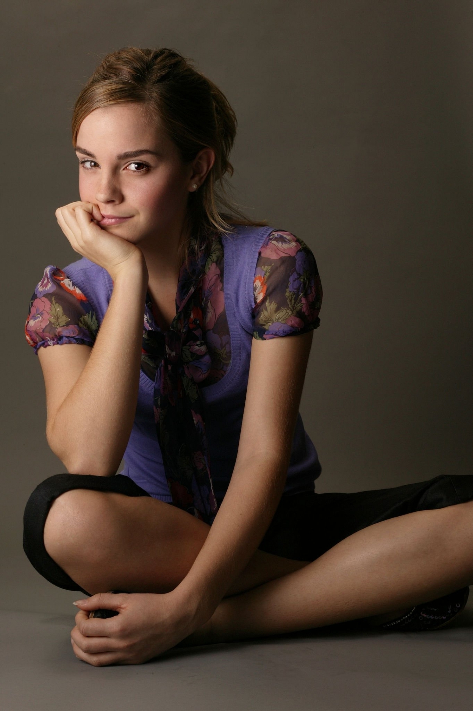 EEW_2005shoot_stephen_sullivan_womens_wear_daily_014.jpg
