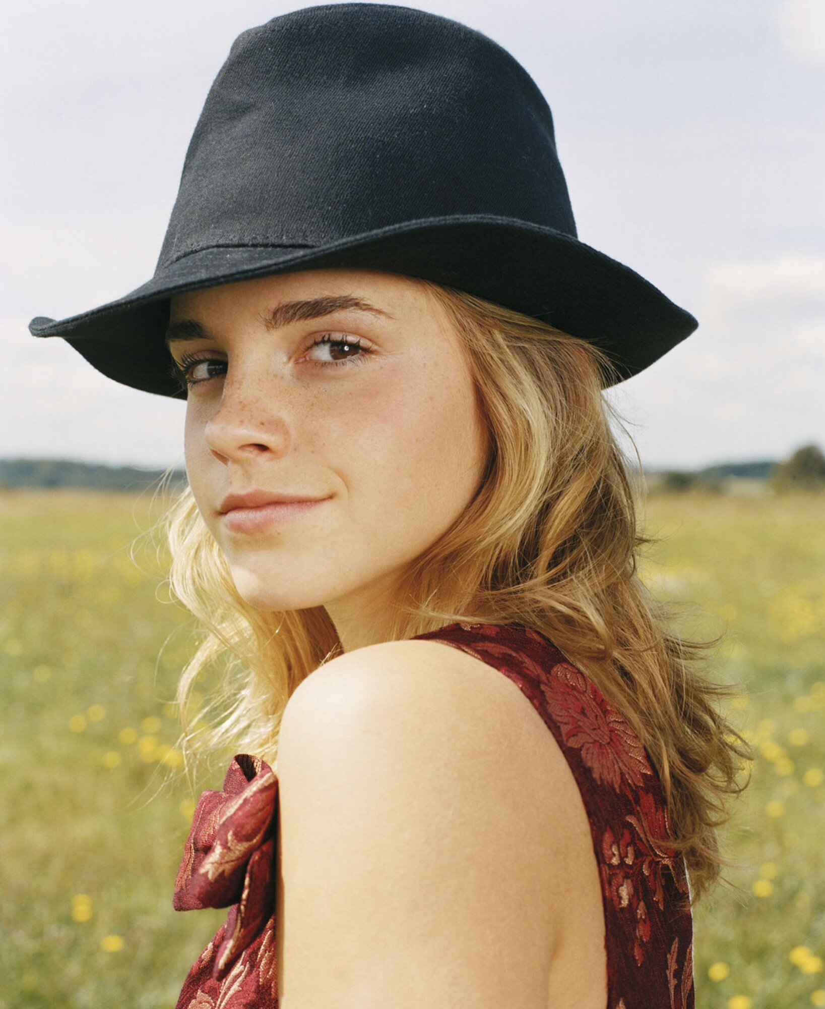 EEW_2005shoot_viki_forshee_elle_girl_007.jpg