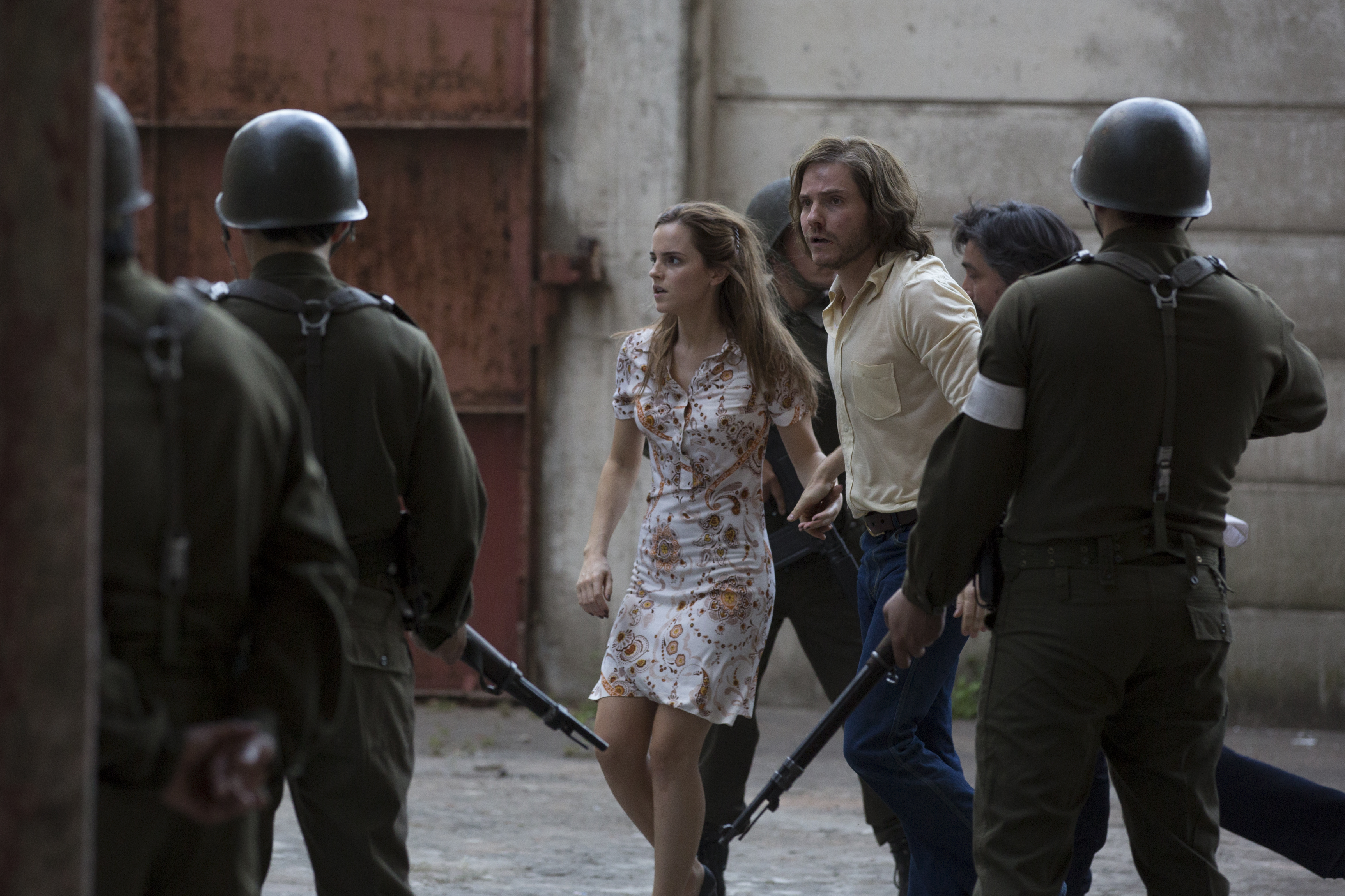 EEW_2015film_colonia_still_037.jpg