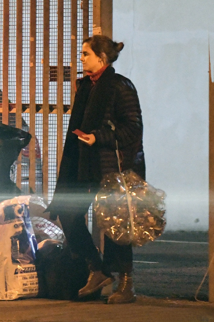 EEW_2017candid_dec14_out_in_london_008.jpg EEW_2017candid_dec14_out_in_london_008.jpg