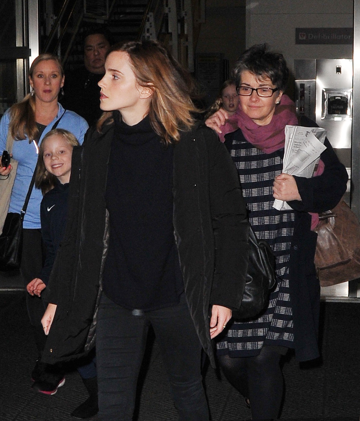 EEW_2017candid_jan20_arrives_in_washingtondc_with_her_mom_06.jpg