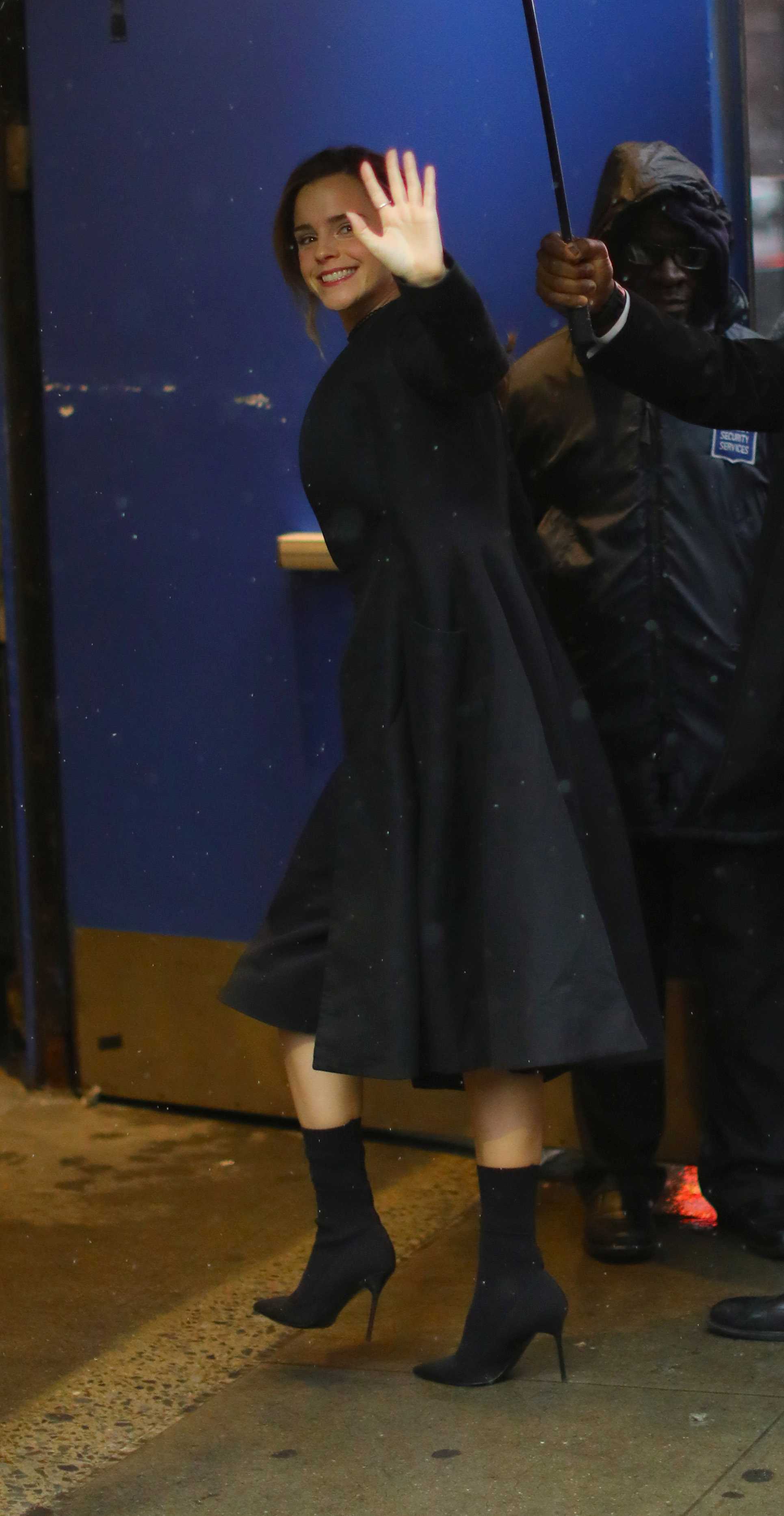 EEW_2017candid_mar10_goodmorning_america_in_nyc_arrival_111.jpg