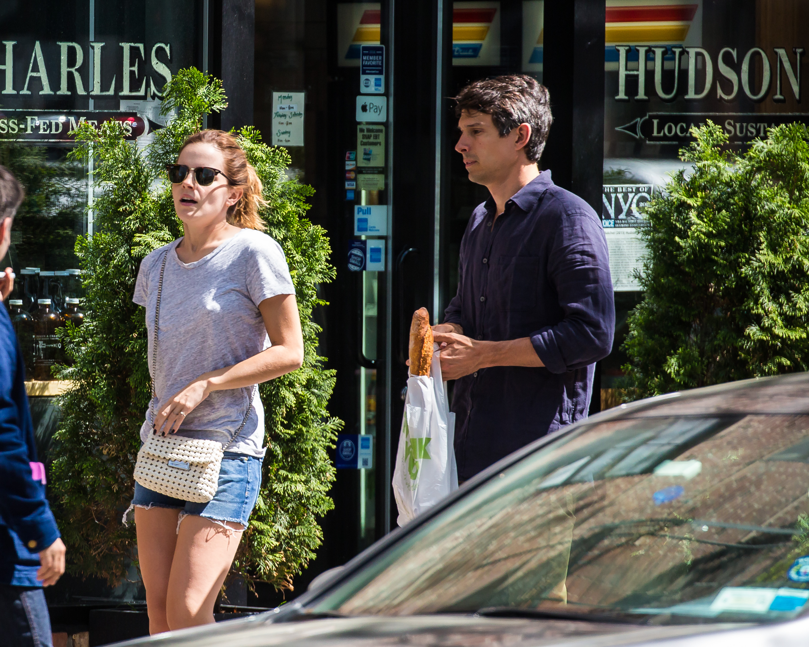 EEW_2017candid_may2_out_in_nyc_011.jpg EEW_2017candid_may2_out_in_nyc_011.jpg