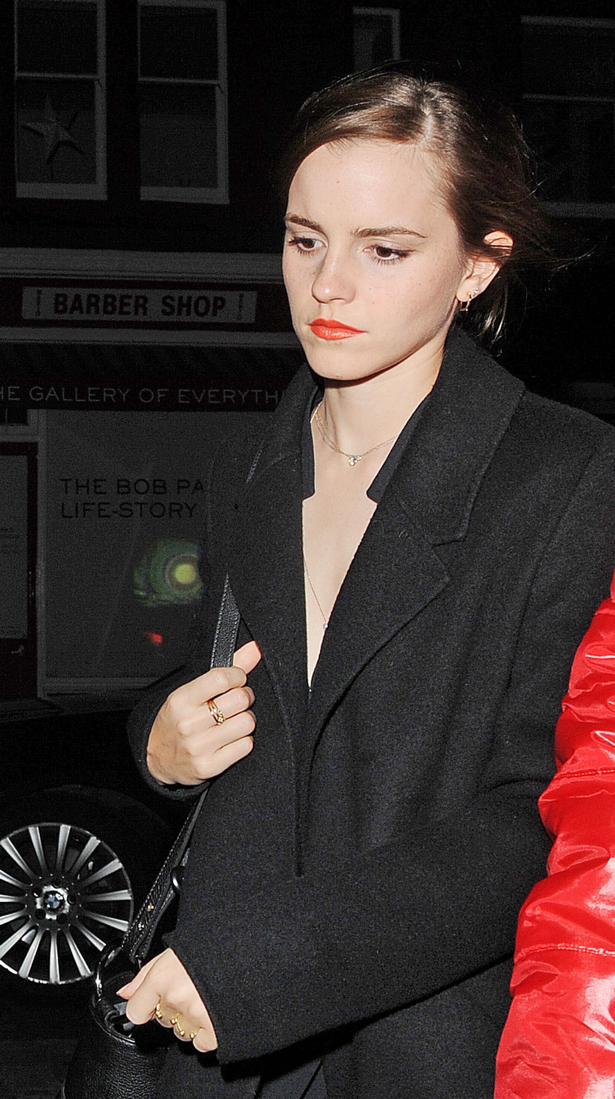 EEW_2017candid_oct21_arrives_at_chiltern_firehouse_in_london_002.jpg EEW_2017candid_oct21_arrives_at_chiltern_firehouse_in_london_002.jpg