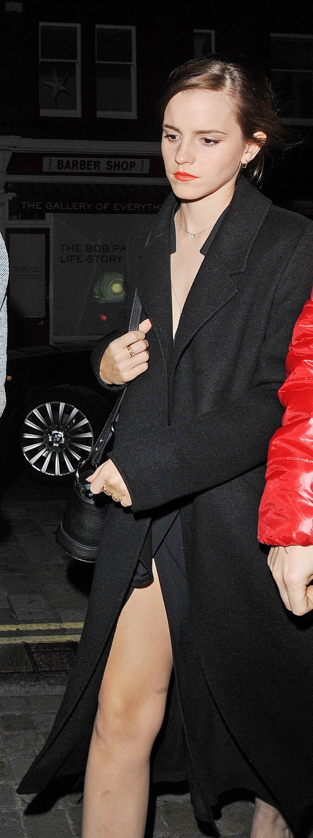 EEW_2017candid_oct21_arrives_at_chiltern_firehouse_in_london_010.jpg
