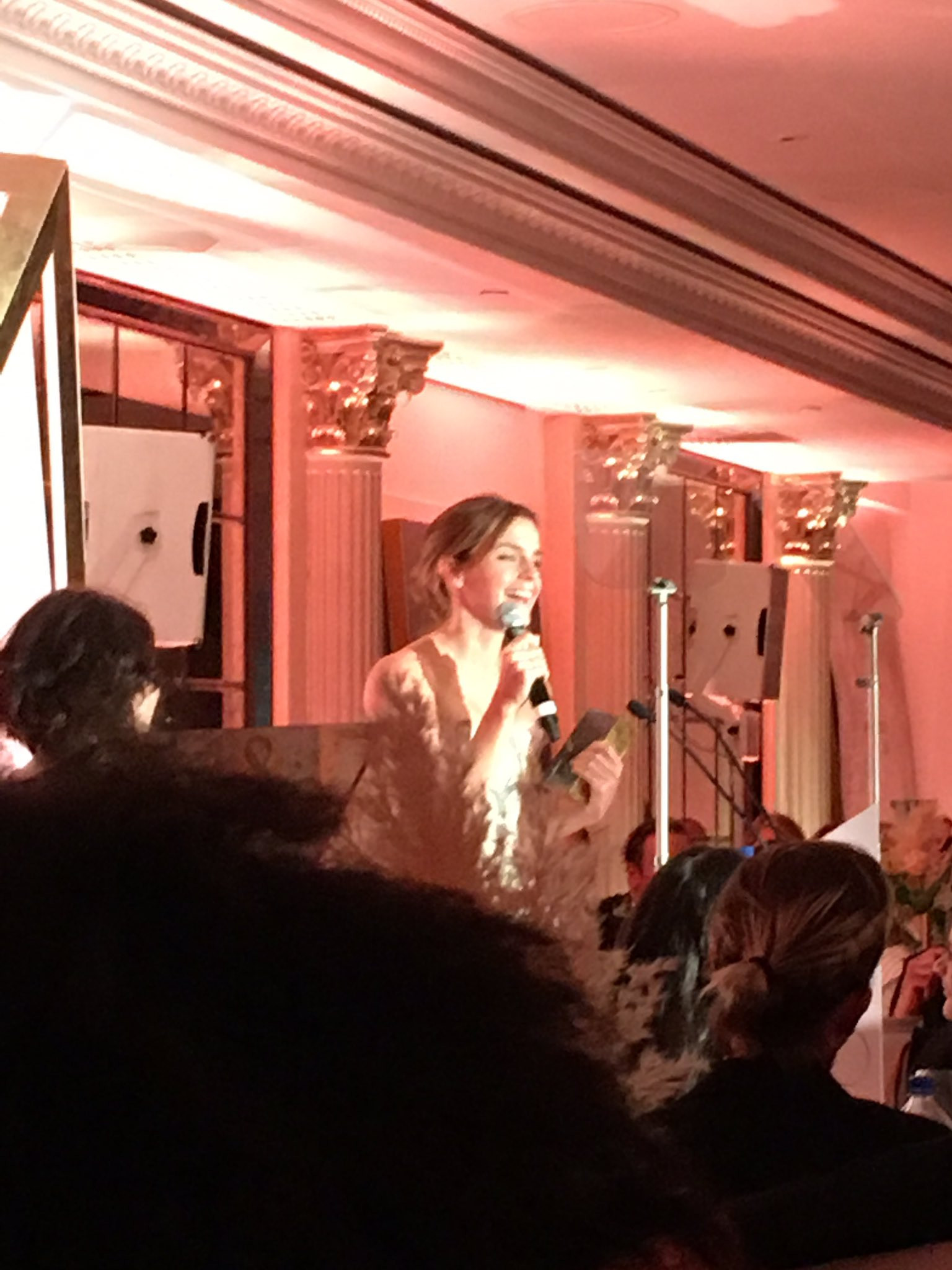 EEW_2017event_feb13_elle_style_awards_016.jpg
