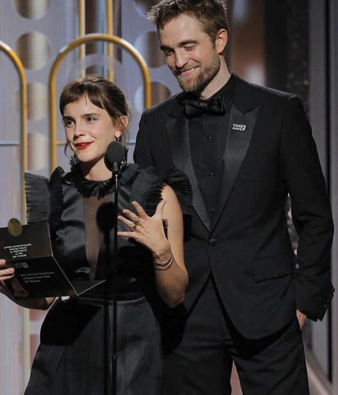 EEW_2018event_jan7_golden_globes_show_002.jpg