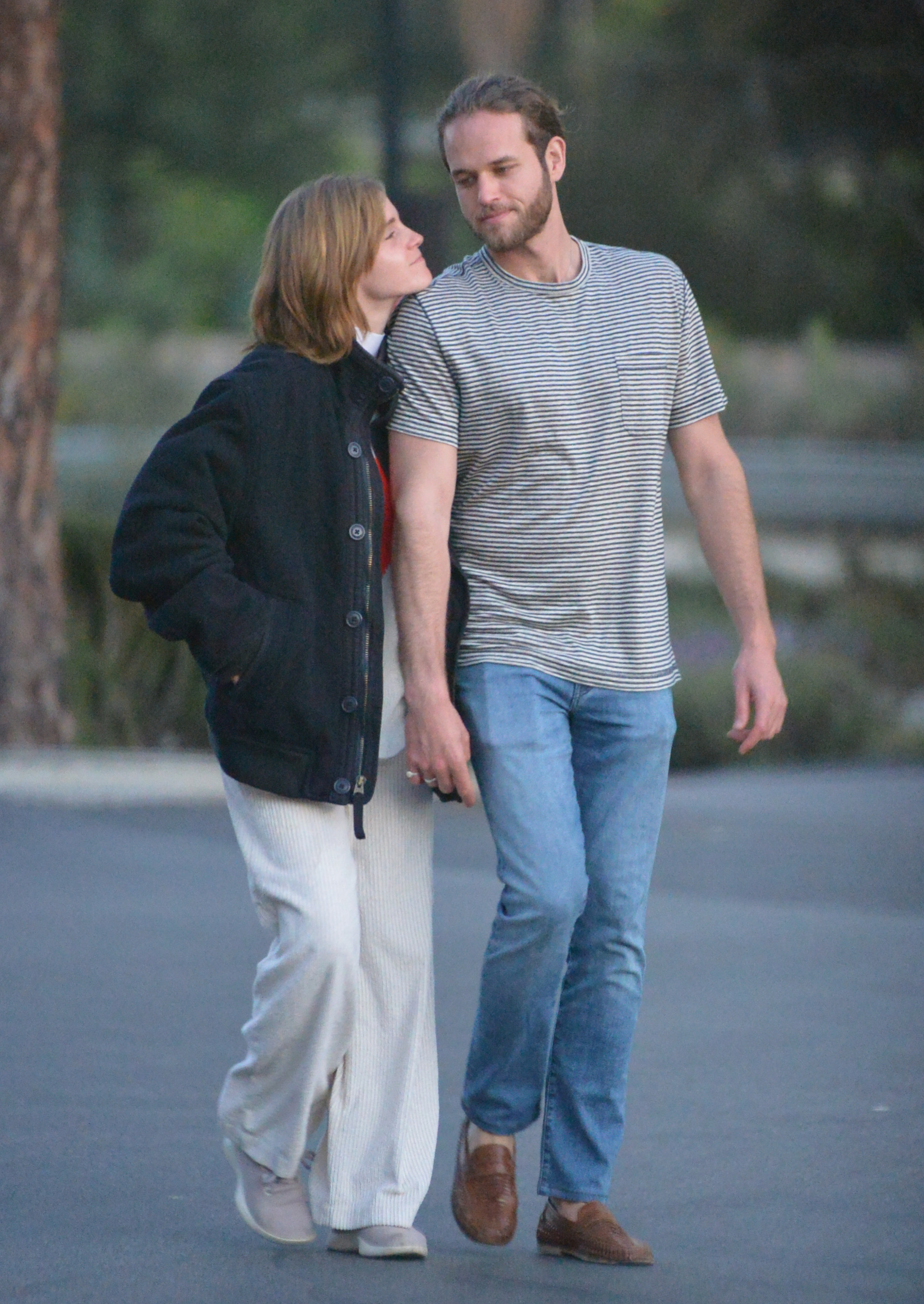 EEW_2021candid_may22_out_in_la_with_bf_003.jpeg EEW_2021candid_may22_out_in_la_with_bf_003.jpeg