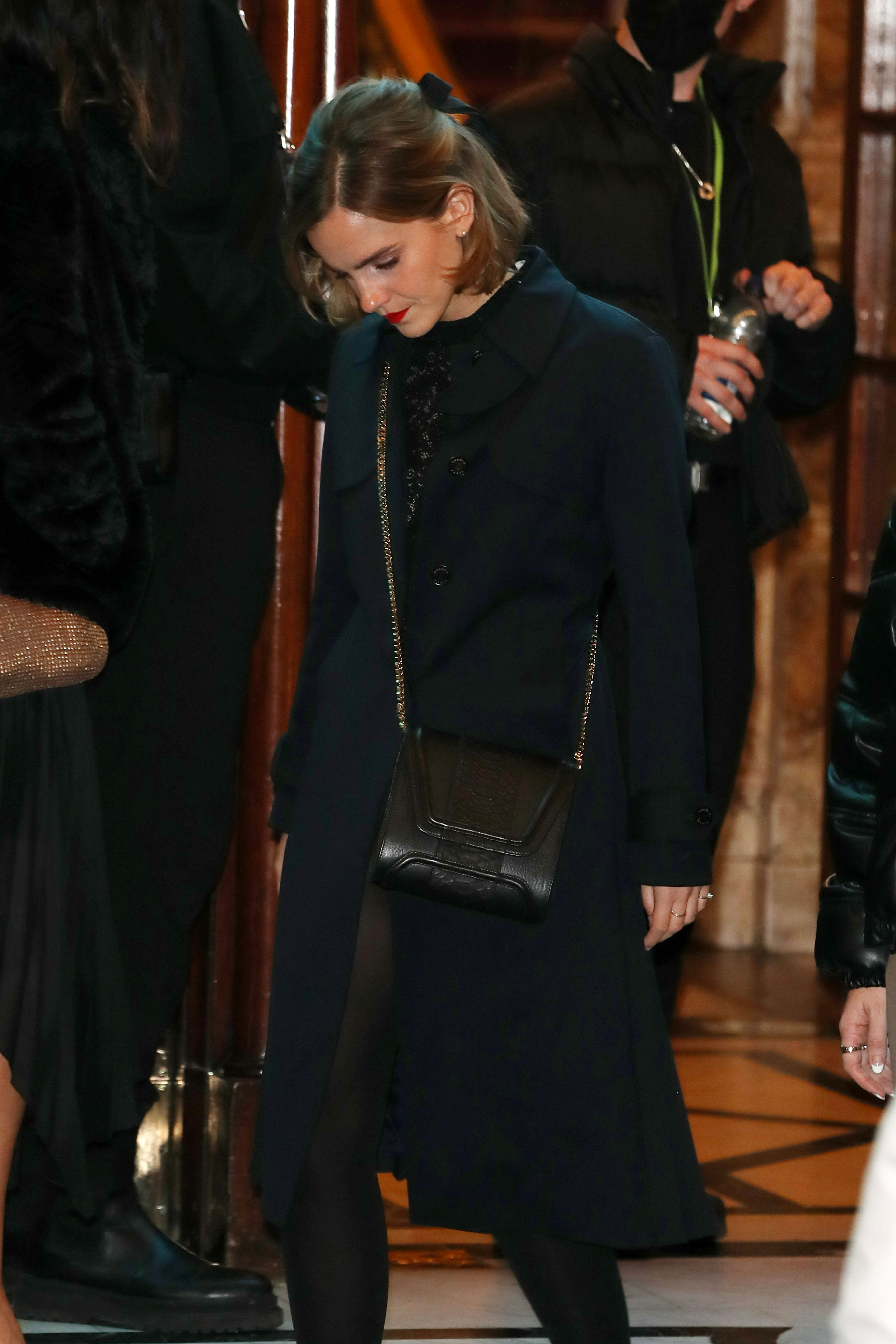 EEW_2021candid_nov6_tv_recording_audience_with_adele_leaving_021.jpeg EEW_2021candid_nov6_tv_recording_audience_with_adele_leaving_021.jpeg