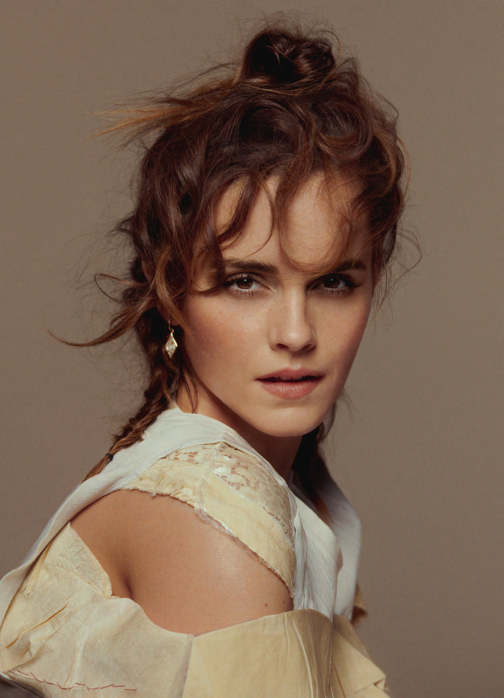 EEW_2024shoot_vogue_uk_charlotte_wales_001.jpg