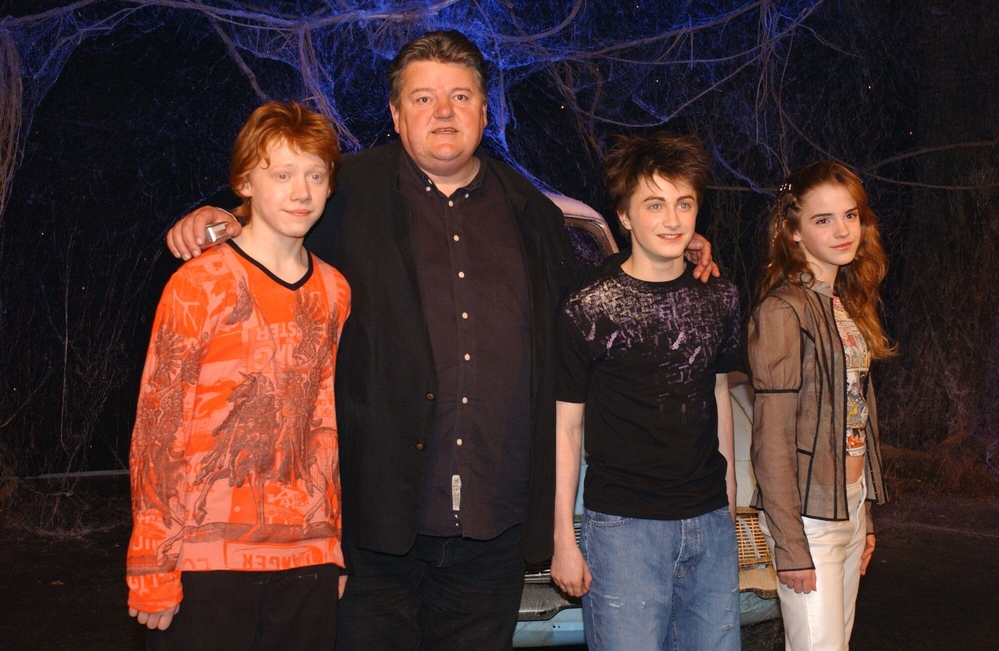 EEW_2003event_april8_harry_potter_cos_dvd_launch_party_010.jpg