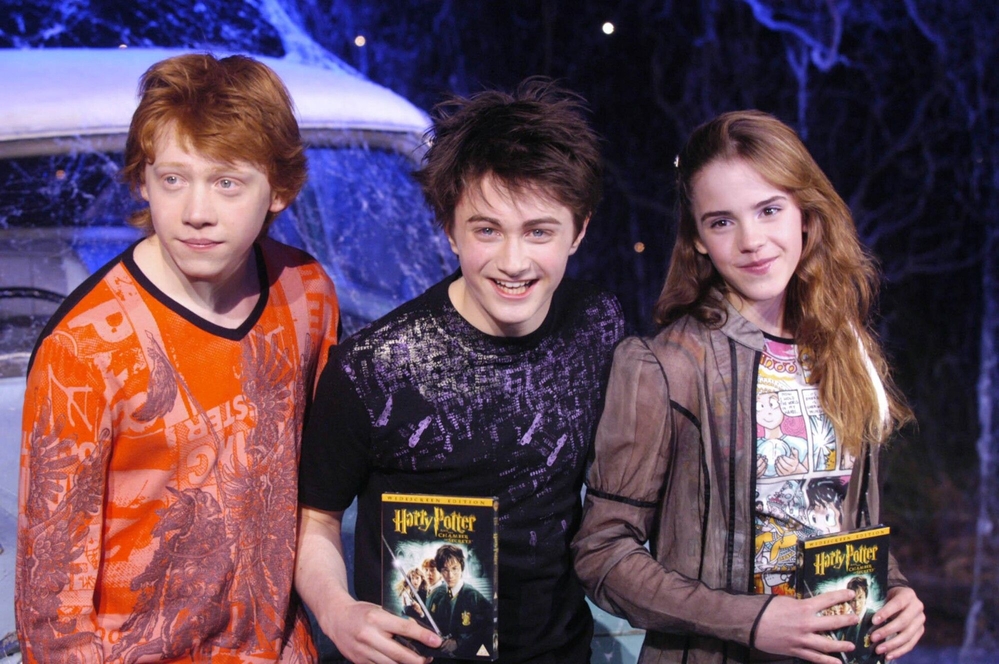 EEW_2003event_april8_harry_potter_cos_dvd_launch_party_019.jpg