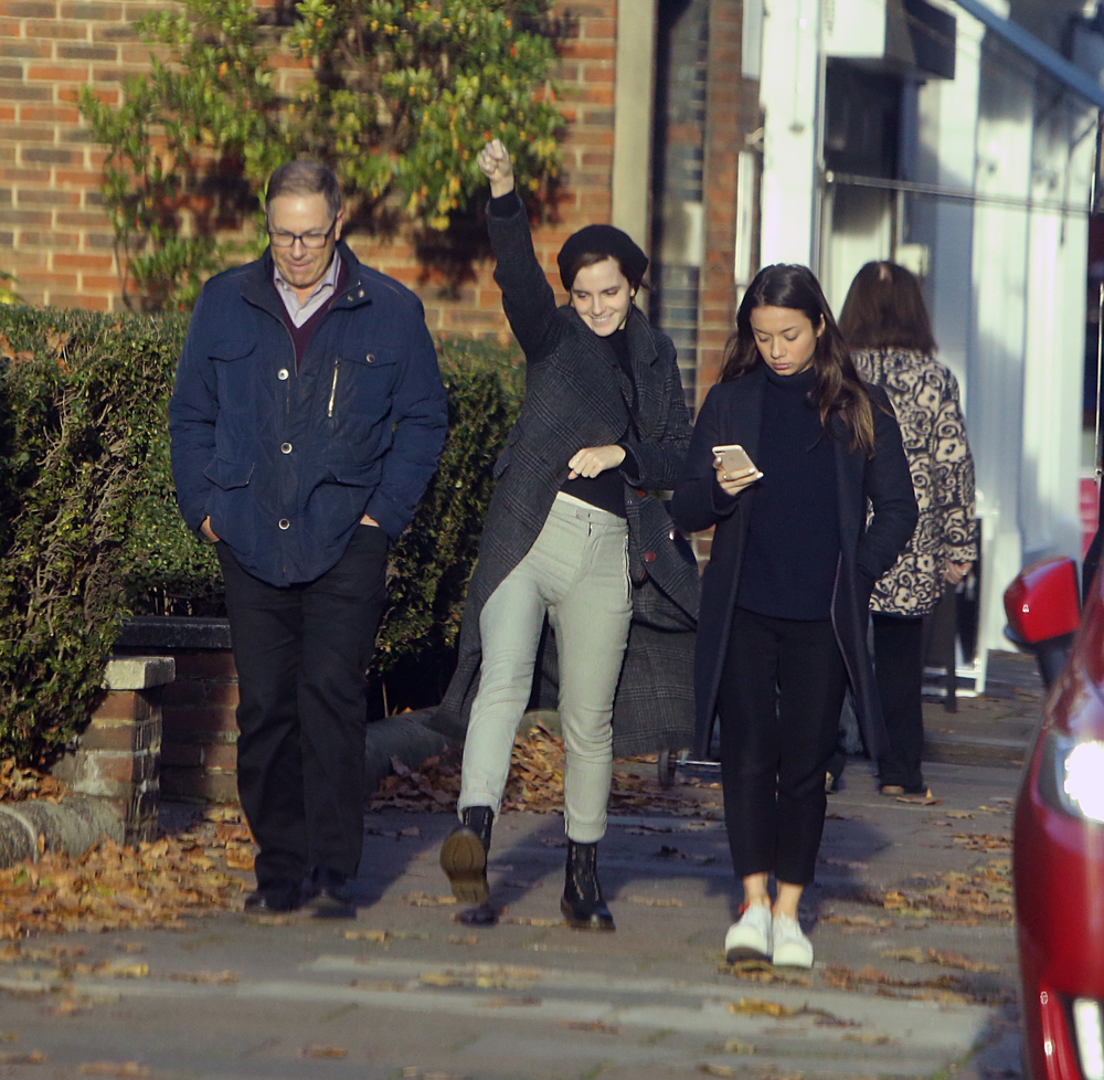 EEW_2017candid_nov10_out_in_north_london_017.jpg