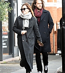 EEW_2019candid_dec18_out_for_lunch_in_london_012.jpg