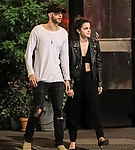 EEW_2019candid_out_with_cole_cook_in_nyc_005.jpg